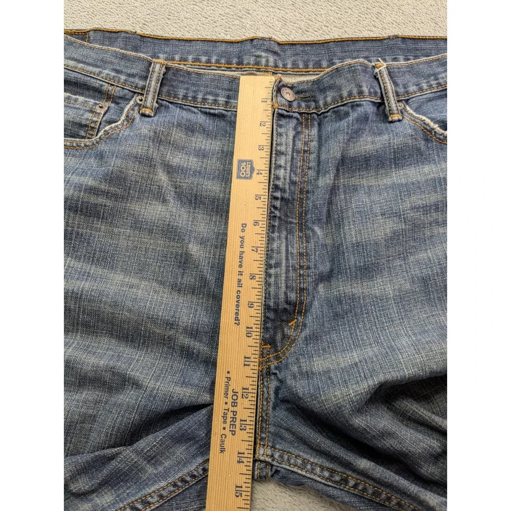 Levis 550 Relaxed Fit Tapered Leg Blue Denim Jeans Mens 46x30 Medium Wash